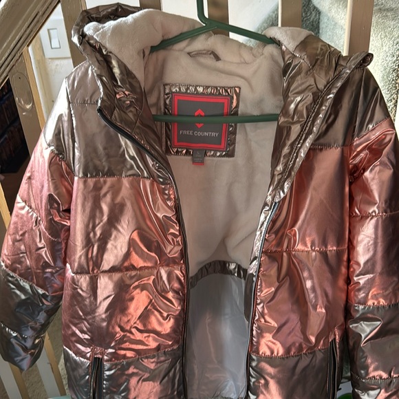 Girls free country Large (14) puffer coat - Picture 1 of 4